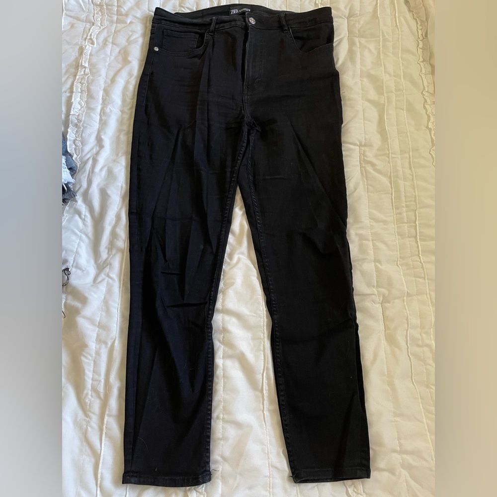 Zara black mid rise skinny jeans size 12
